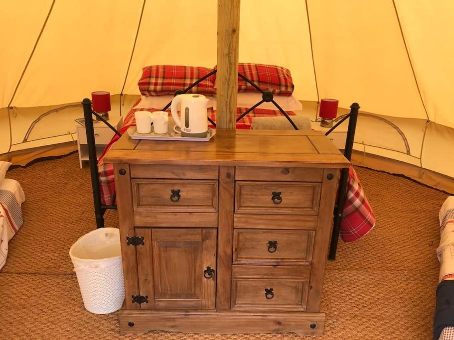 Cox Hill Glamping Benson Hotel Truro Exterior foto